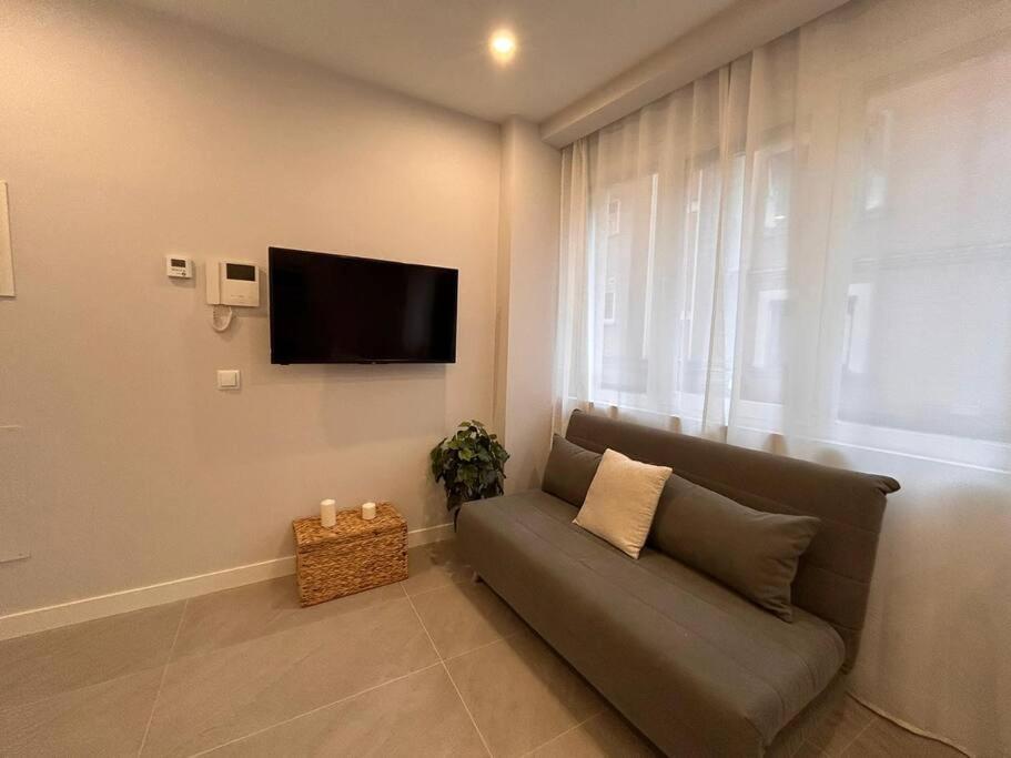 Cozy Studio In Tetuan - En 1/9 Madrid Luaran gambar